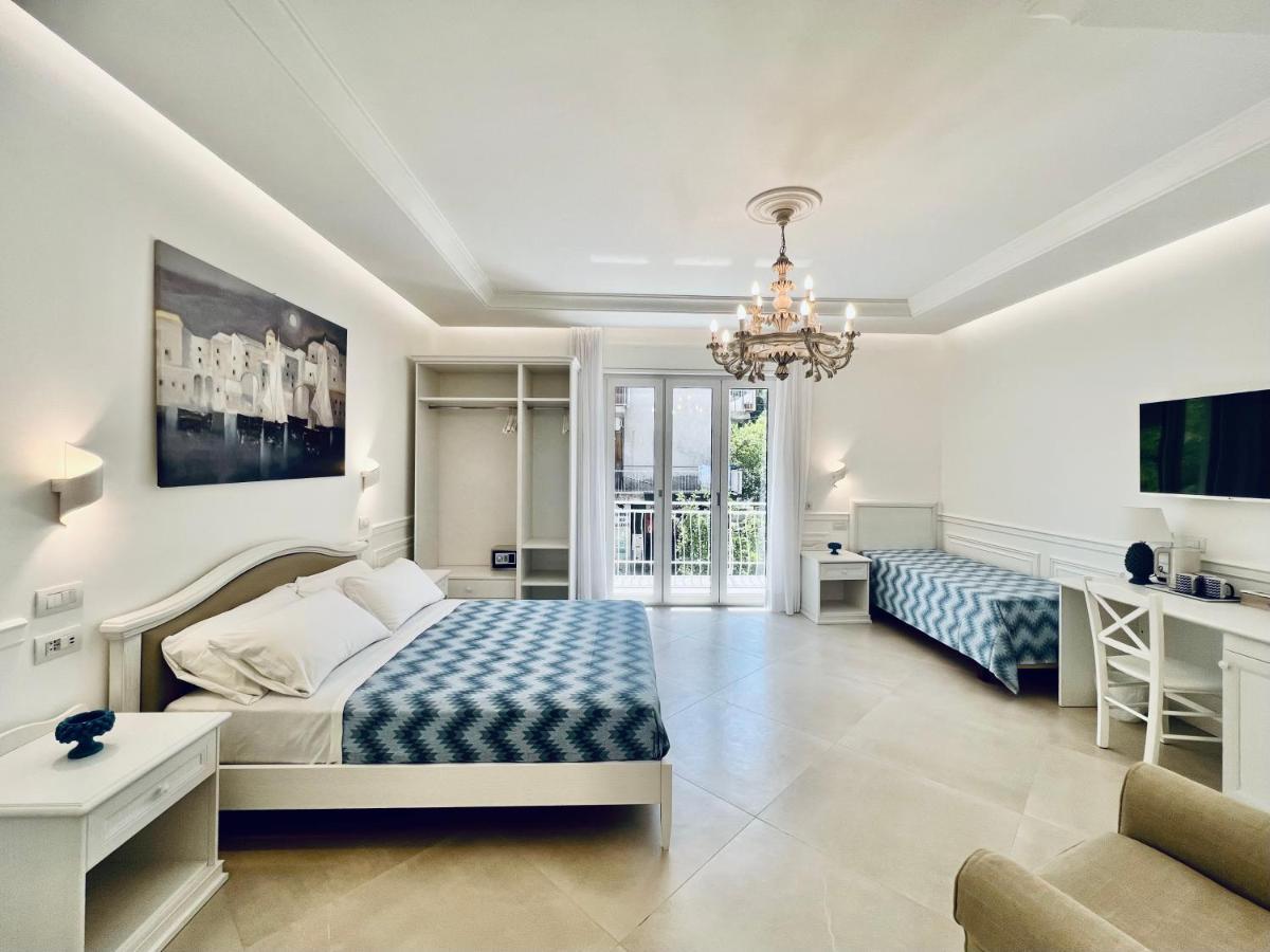Palazzo Mauro Sorrento Luxury Rooms Ngoại thất bức ảnh
